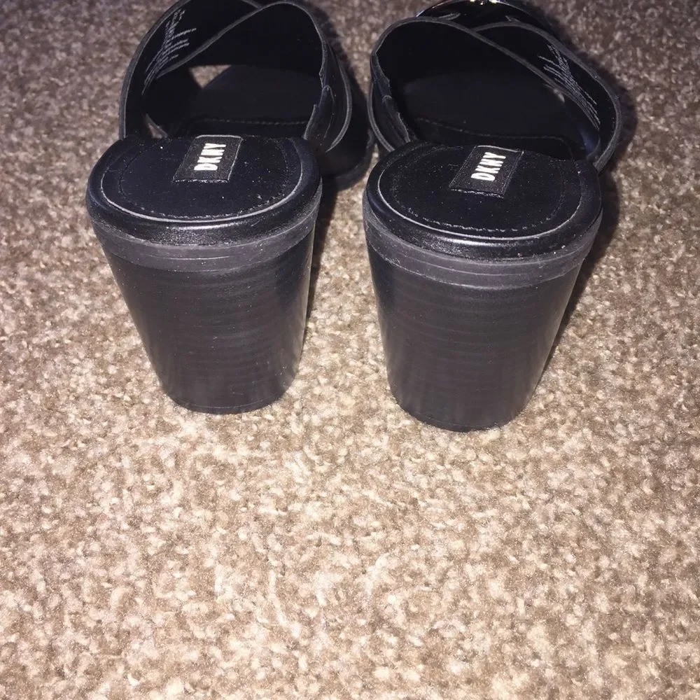DKNY Block Heel Sandals, Size 7.5, Black - Picture 3 of 11